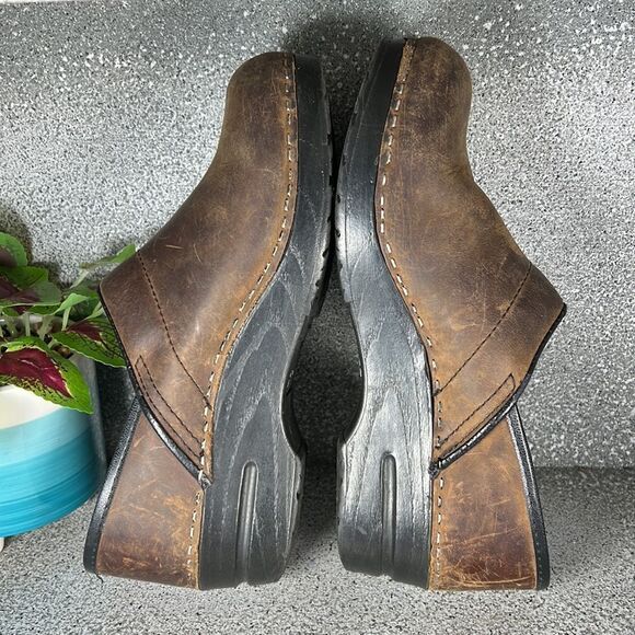 Dansko Brown Leather Professional Mules Clogs Shoes EU 38 US 7.5 8 - Picture 5 of 8